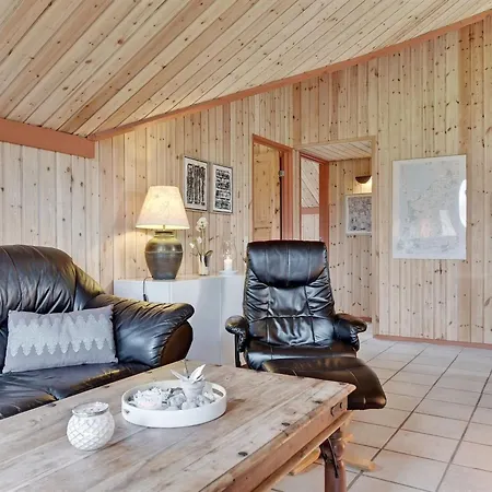 Aisa